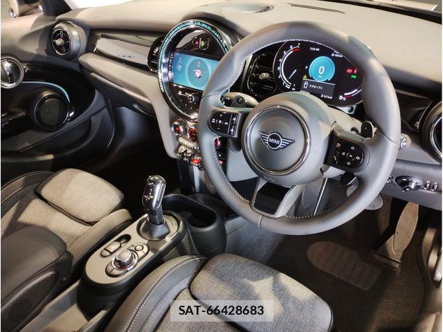 Bmw MINI 2021-08 8830360-14