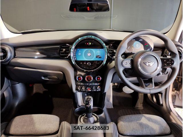 Bmw MINI 2021-08 8830360-1
