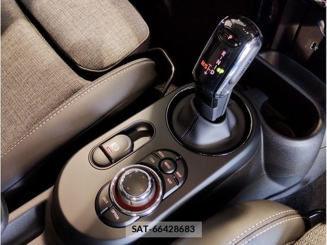Bmw MINI 2021-08 8830360-23