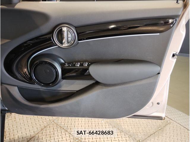 Bmw MINI 2021-08 8830360-28