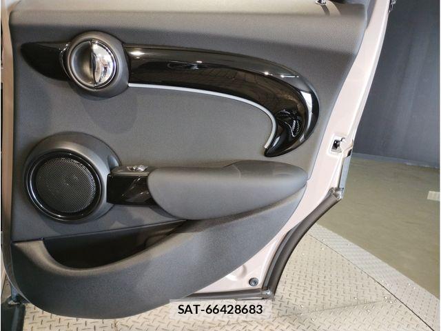Bmw MINI 2021-08 8830360-29