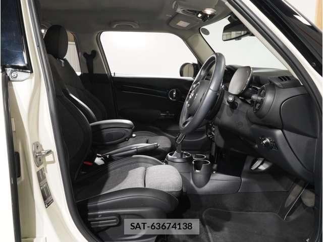 Bmw MINI 2022-02 8883928-10