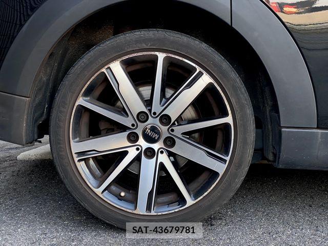 Bmw MINI 2023-09 8883931-13