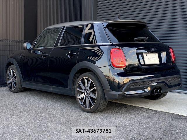 Bmw MINI 2023-09 8883931-4