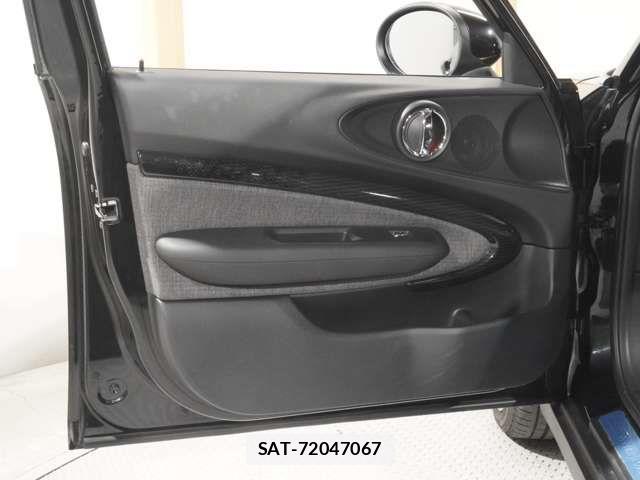 Bmw MINI 2023-06 5872258-13