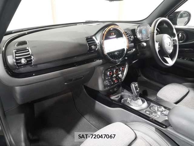 Bmw MINI 2023-06 5872258-14