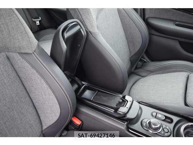 Bmw MINI 2024-04 7328418-17