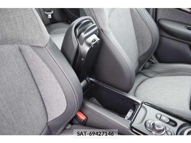 Bmw MINI 2024-04 7328418-18