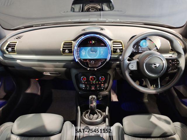 Bmw MINI 2023-04 7725765-1
