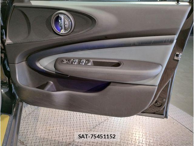 Bmw MINI 2023-04 7725765-27