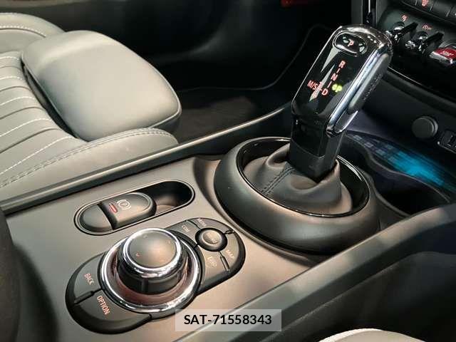 Bmw MINI 2023-01 8074617-4