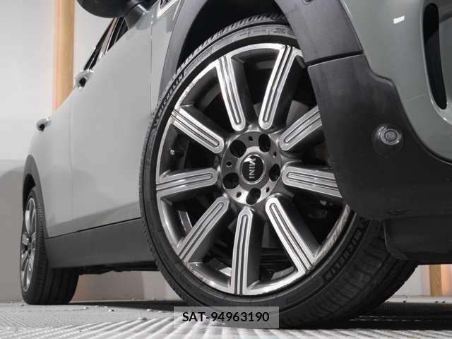 Bmw MINI 2021-09 8100473-17