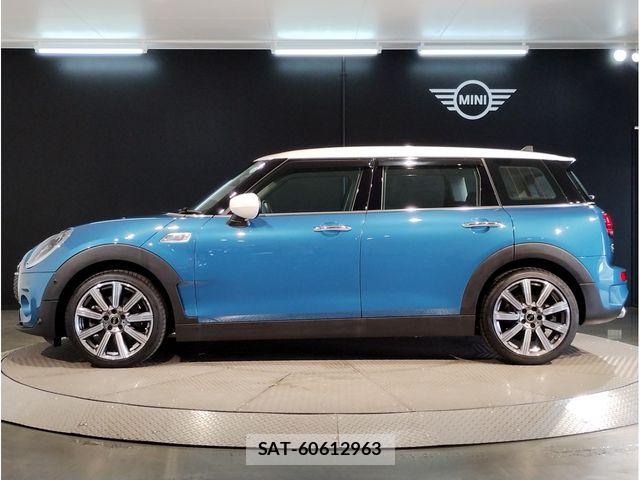 Bmw MINI 2022-06 8744017-1