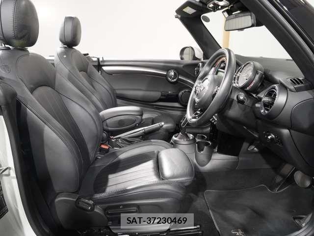 Bmw MINI 2020-08 5872272-12