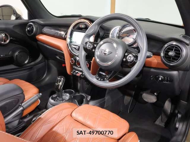 Bmw MINI 2019-06 6676928-15