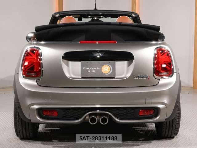 Bmw MINI 2019-04 6676931-8