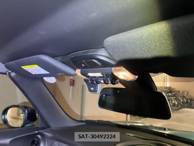 Bmw MINI 2023-10 7059603-18