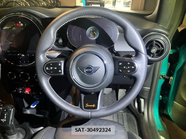 Bmw MINI 2023-10 7059603-22