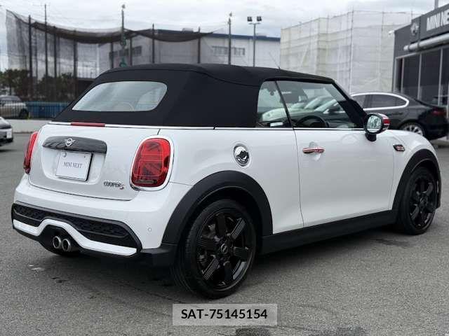 Bmw MINI 2023-10 7251542-17