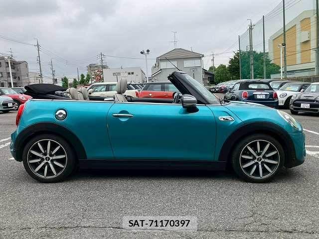 Bmw MINI 2018-09 7358761-11