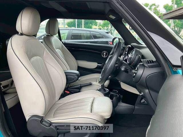 Bmw MINI 2018-09 7358761-16