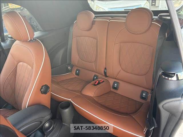 Bmw MINI 2023-11 7455820-18