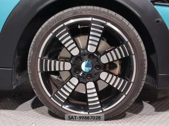 Bmw MINI 2023-07 7877819-8