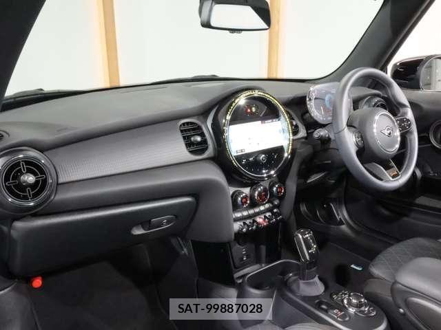 Bmw MINI 2023-07 7877819-12