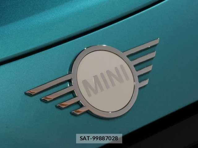 Bmw MINI 2023-07 7877819-21