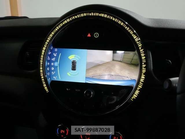Bmw MINI 2023-07 7877819-4
