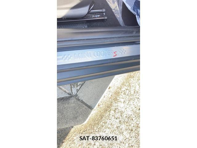Bmw MINI 2023-10 8367024-21