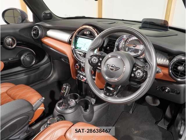 Bmw MINI 2018-11 8562694-12