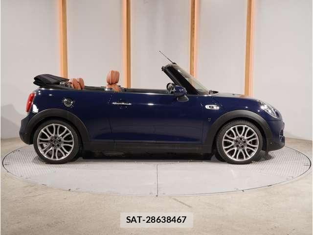 Bmw MINI 2018-11 8562694-23