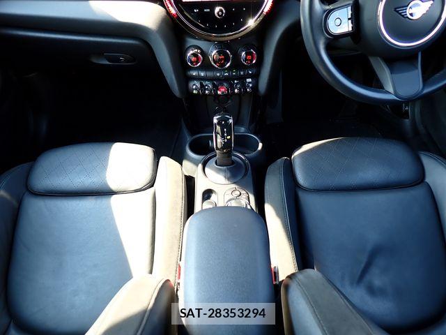 Bmw MINI 2023-11 8562692-22