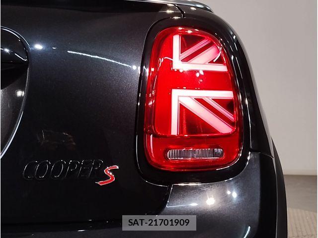 Bmw MINI 2023-07 8796672-12