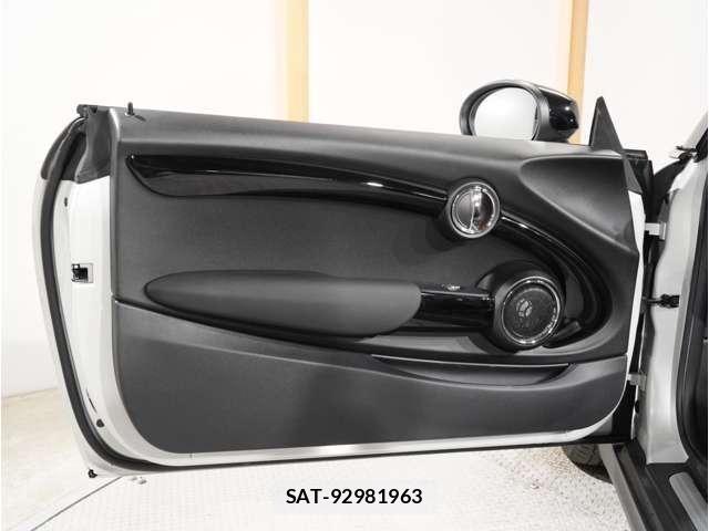 Bmw MINI 2020-04 8883930-11