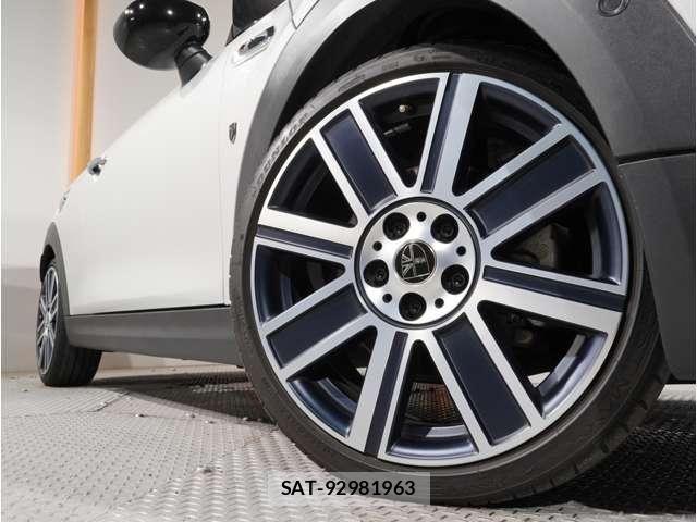 Bmw MINI 2020-04 8883930-20