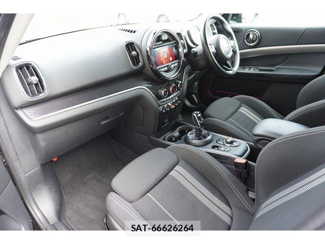 Bmw MINI 2020-04 8849844-20