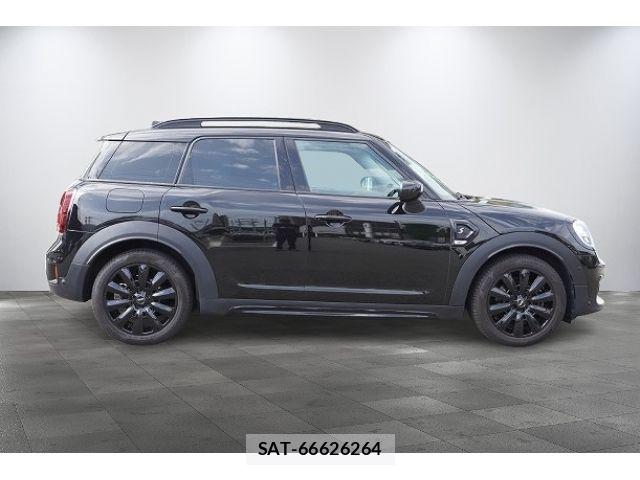 Bmw MINI 2020-04 8849844-6