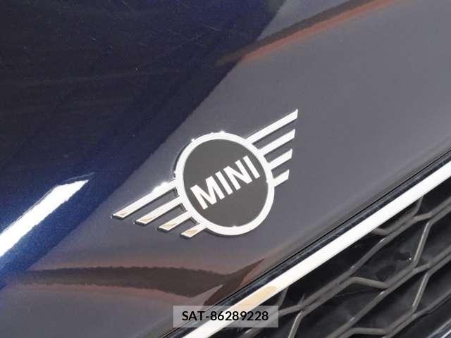 Bmw MINI 2022-12 8208745-19
