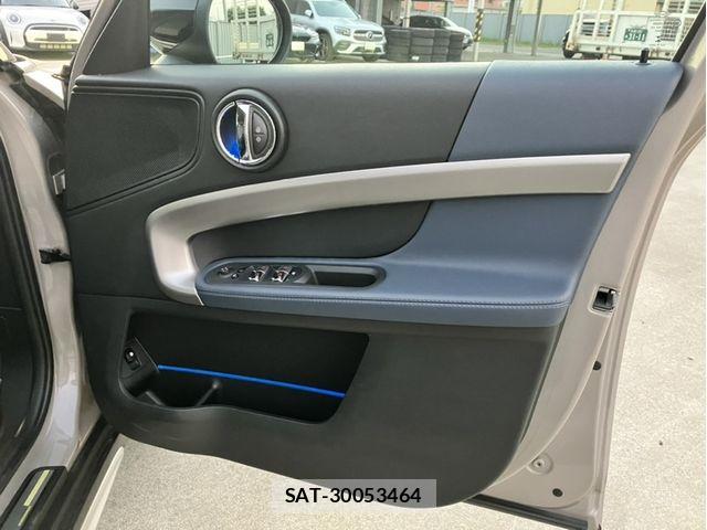 Bmw MINI 2023-02 8326442-17