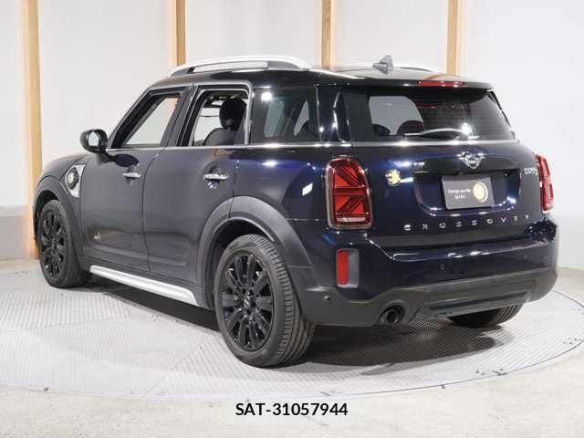 Bmw MINI 2021-03 8354971-1