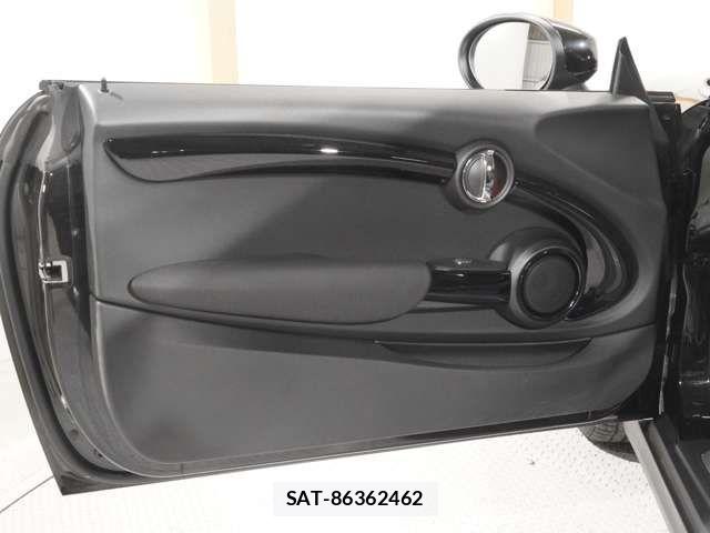 Bmw MINI 2021-03 5872278-13