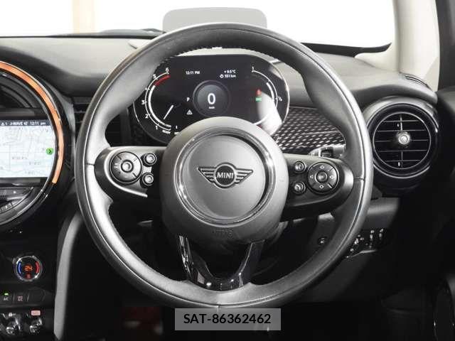 Bmw MINI 2021-03 5872278-16