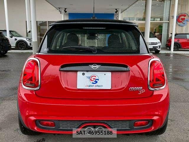 Bmw MINI 2018-11 6995679-13