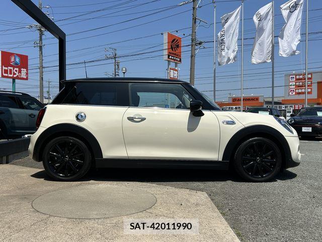 Bmw MINI 2021-02 7020899-2
