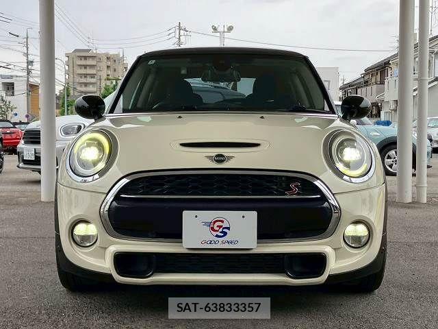 Bmw MINI 2018-04 7725773-9