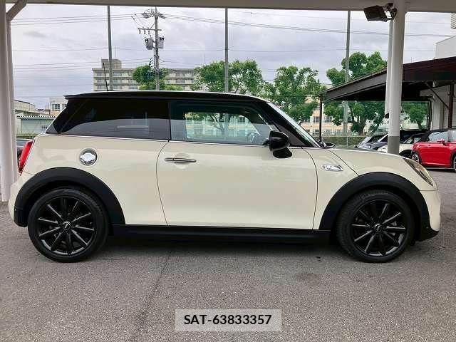 Bmw MINI 2018-04 7725773-11