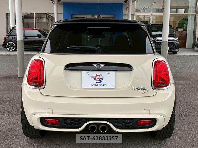 Bmw MINI 2018-04 7725773-13