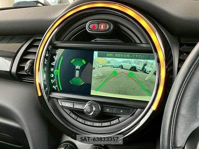 Bmw MINI 2018-04 7725773-4